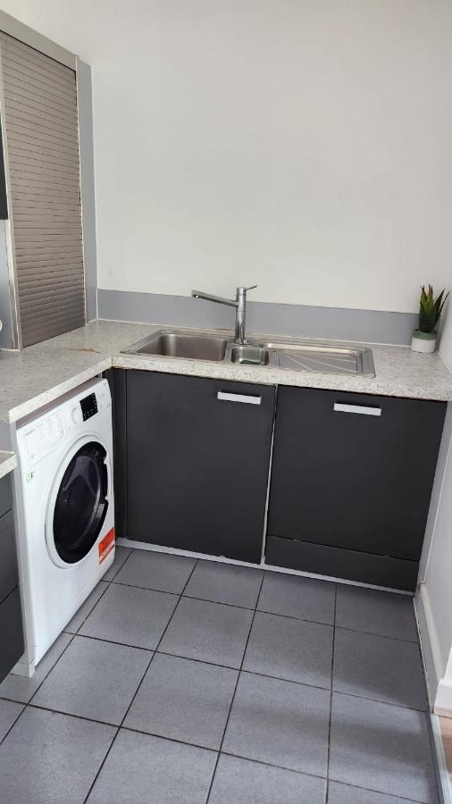 Luxury 2 Bed Apartment Excel ロンドン エクステリア 写真
