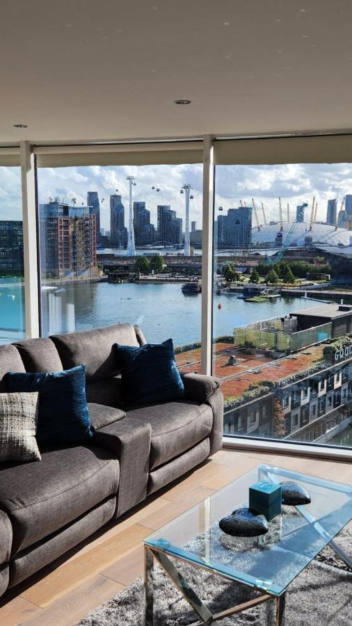 Luxury 2 Bed Apartment Excel ロンドン エクステリア 写真
