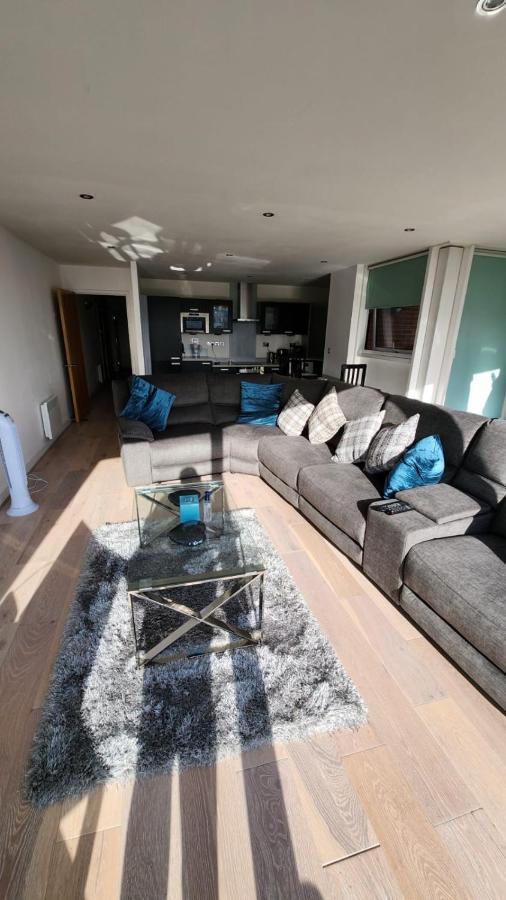 Luxury 2 Bed Apartment Excel ロンドン エクステリア 写真