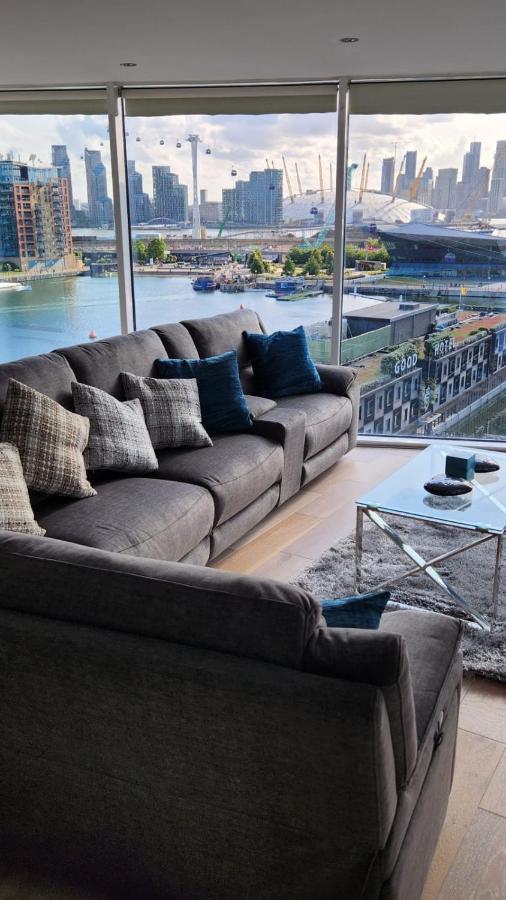 Luxury 2 Bed Apartment Excel ロンドン エクステリア 写真